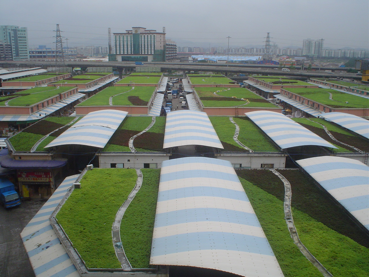 屋顶绿化，城市建筑的魅力发型！